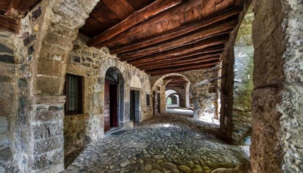 cornello dei tasso via mercatorum