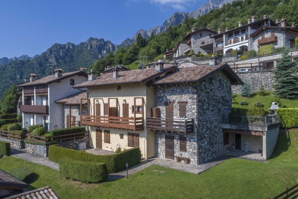 Borgo Antico, Chalet, case in vendita in montagna, Oneta, val seriana, esterno
