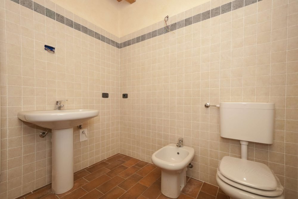 bagno villino Borgo Antico di Oneta casa montagna