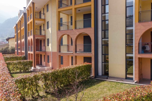 Portici_Gazzaniga_Città _Esterno_8 Casa in vendita valle seriana
